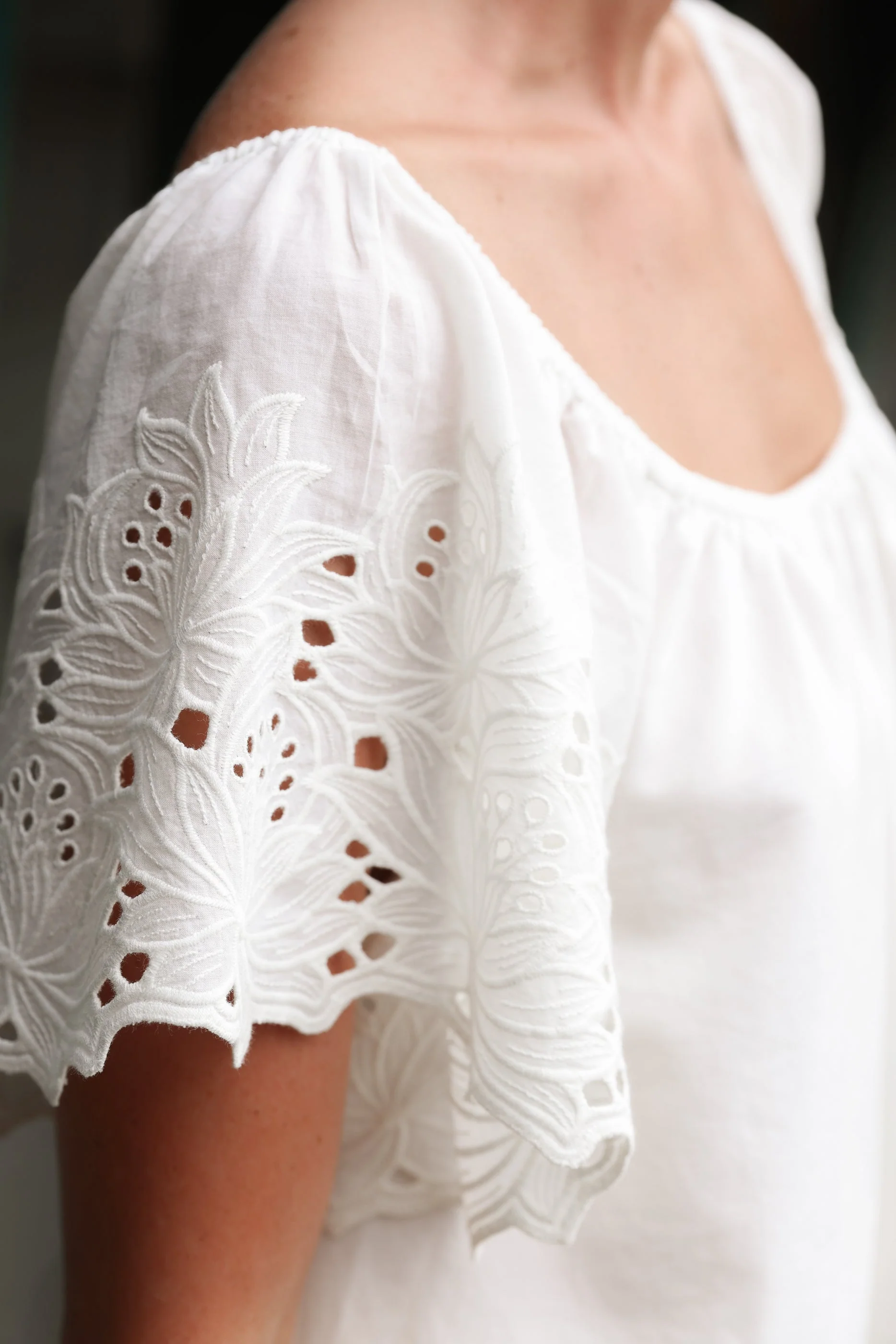 Betty Lounge Set - Cotton Embroidery - Vanilla - Image 2